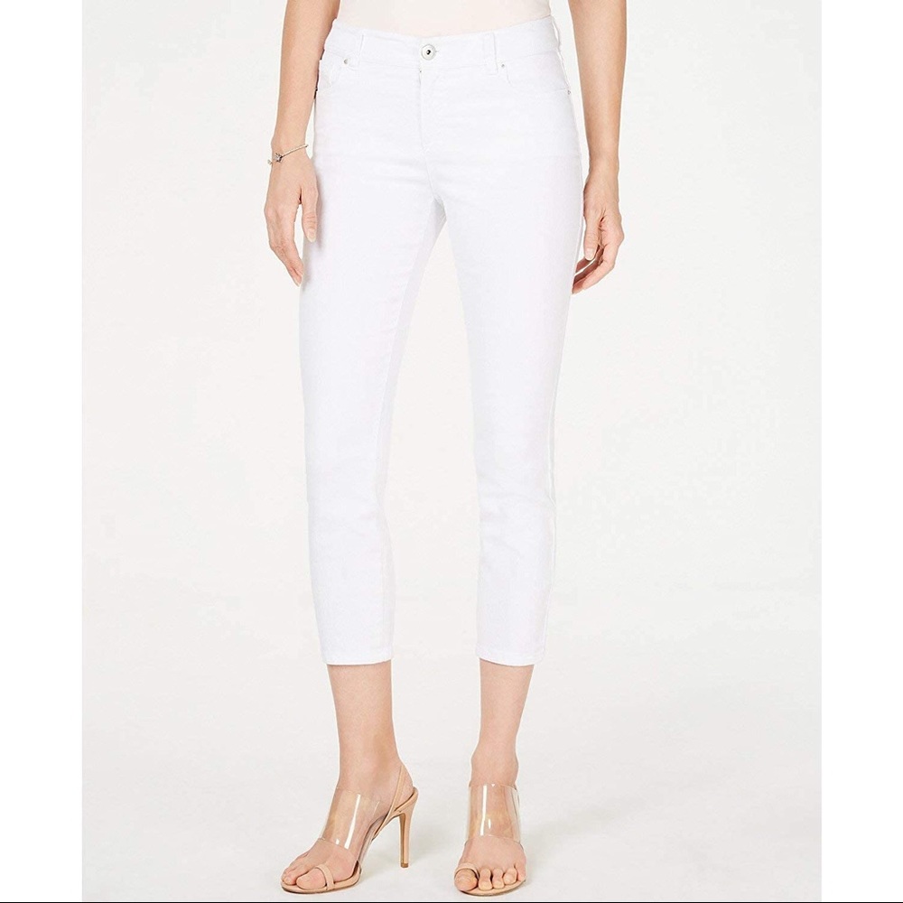 COPY - INC White Curvy-Fit Cropped Skinny Jeans NWT 4